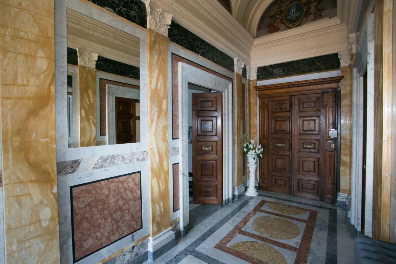 Private Room In Roma Centro Storico Ngoại thất bức ảnh